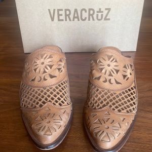 Sundance Veracruz Beige Cowboy Mules Size 38 (US 8)